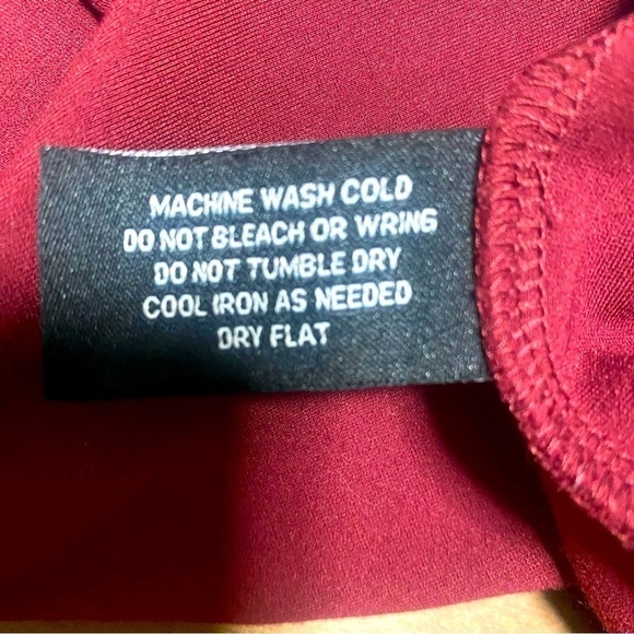 Walter Baker Off Shoulder Women’s Midi Bodycon Burgundy Dress Size Large EUC - Picture 8 of 8